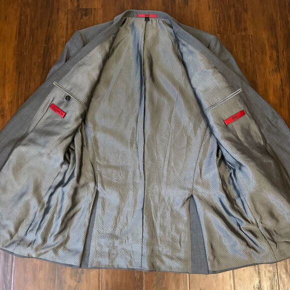 HUGO (HUGO BOSS Red Label) Virgin Wool Two-Button Blazer Sport Coat Grey - Picture 4 of 15